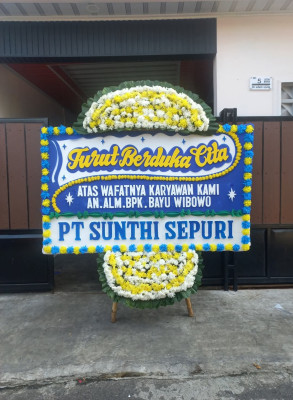 Papan Bunga Duka di Masirei