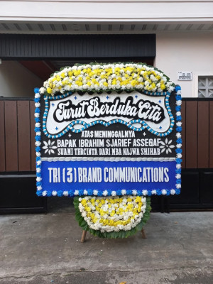 Papan Bunga Duka di Masirei